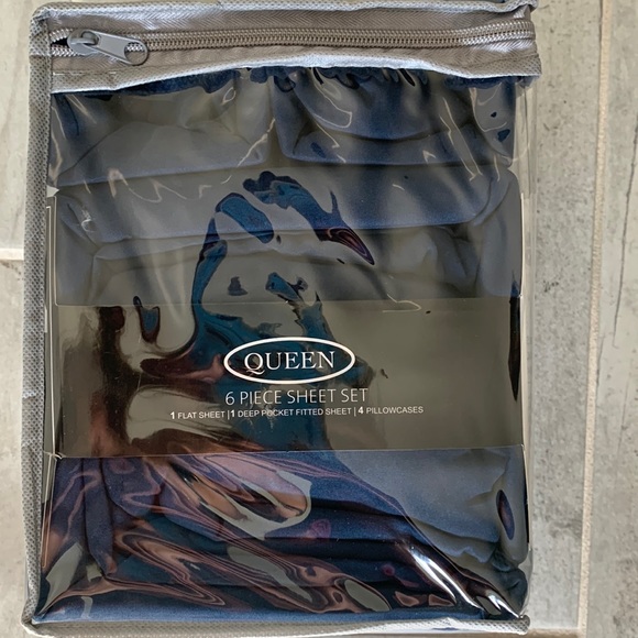 COPY - NWT Organic Aloe Vera Bamboo Essence Queen size sheet navy - Picture 2 of 4